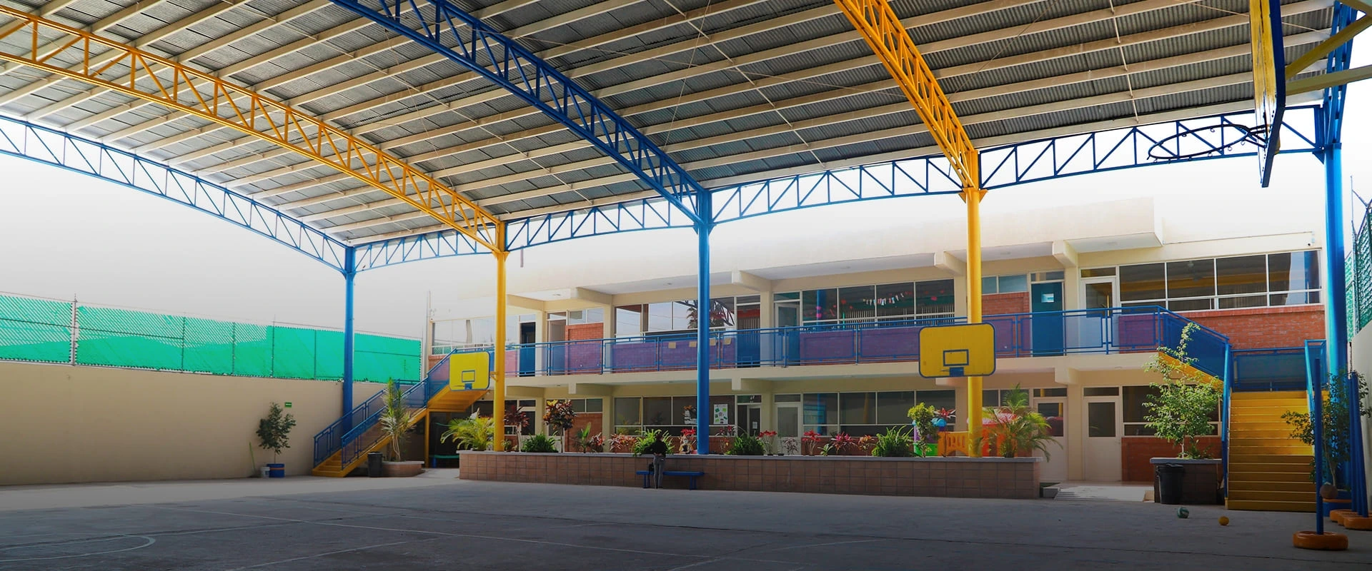 colegio-leon-felipe-fondo-banner-inicio